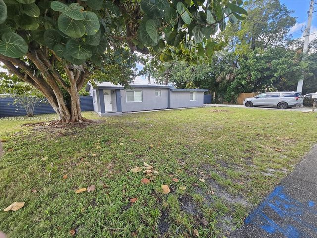 2488 SW 6th Ct, Fort Lauderdale, FL 33312