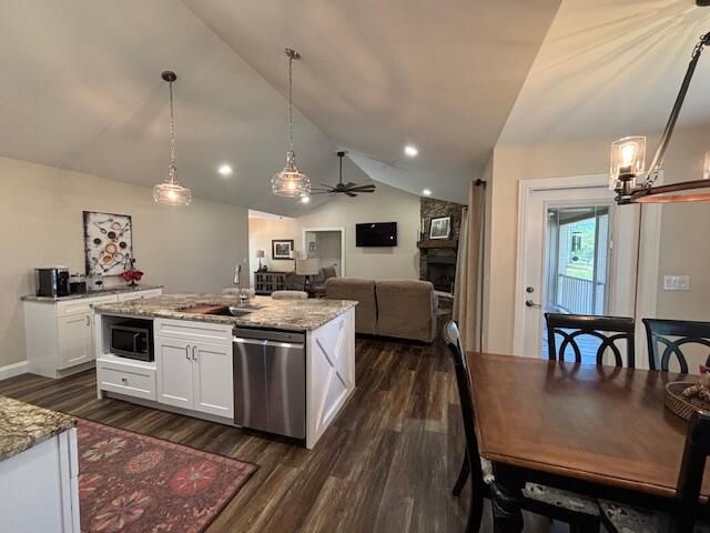 108 Twin Ponds Rd, Corbin, KY 40701
