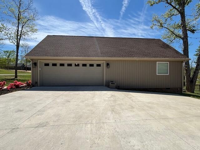 108 Twin Ponds Rd, Corbin, KY 40701