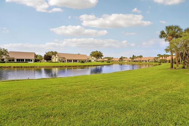 7136 Ashford Lane, Boynton Beach, FL 33472