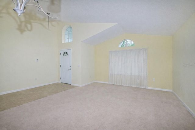 685 EAGLE POINTE S, Kissimmee, FL 34746