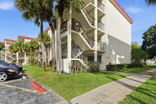 3000 NW 48th Terrace 130, Lauderdale Lakes, FL 33313