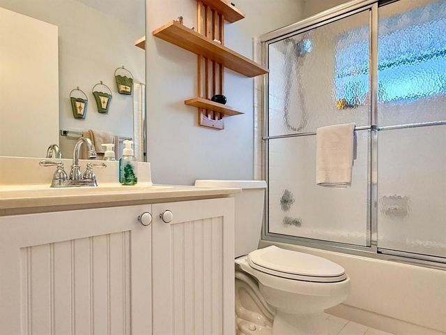 5462 Palm Springs Lane A, Boynton Beach, FL 33437