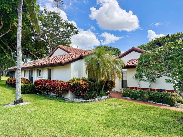 5462 Palm Springs Lane A, Boynton Beach, FL 33437