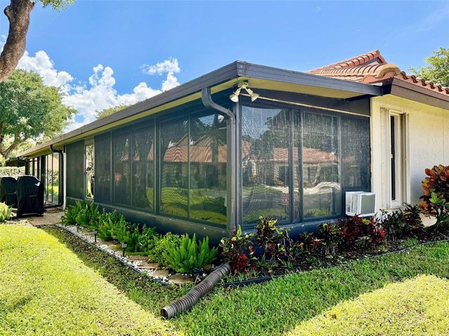 5462 Palm Springs Lane A, Boynton Beach, FL 33437