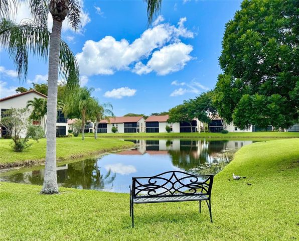 5462 Palm Springs Lane A, Boynton Beach, FL 33437