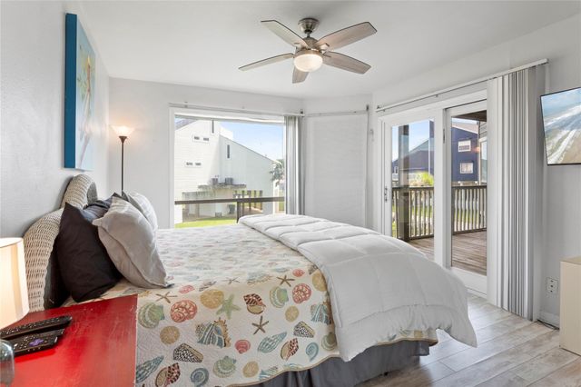 17627 Termini San Luis Pass Road, Galveston, TX 77554