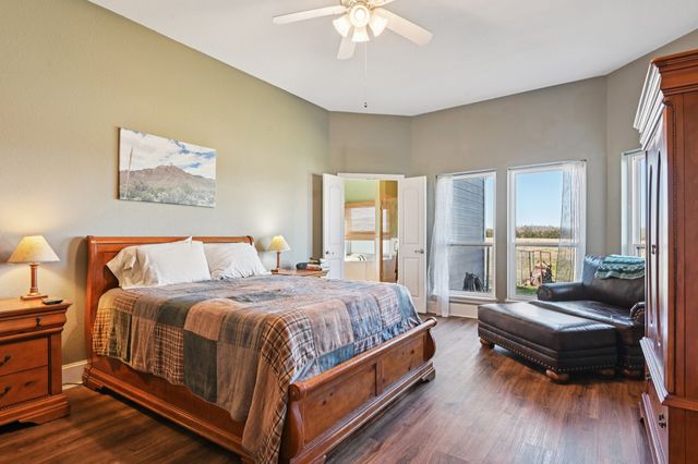 250 County Road 1006, Wolfe City, TX 75496