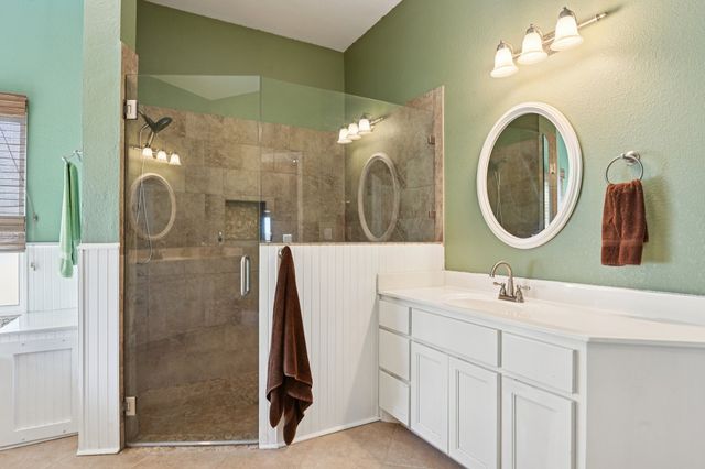 250 County Road 1006, Wolfe City, TX 75496