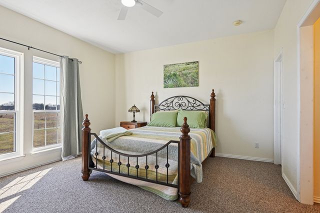 250 County Road 1006, Wolfe City, TX 75496