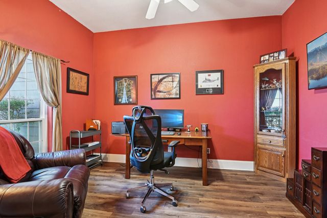 250 County Road 1006, Wolfe City, TX 75496