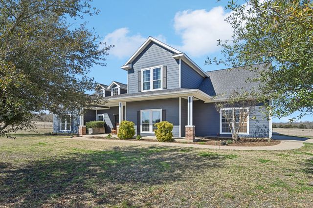 250 County Road 1006, Wolfe City, TX 75496