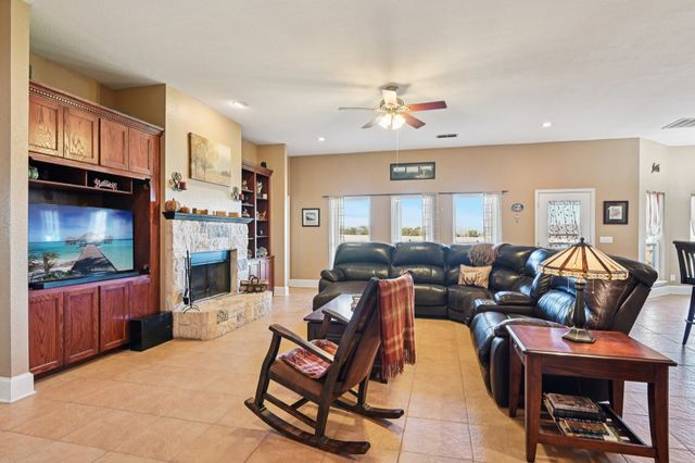 250 County Road 1006, Wolfe City, TX 75496