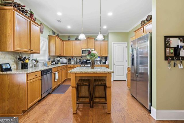 206 Providence Walk Court, Canton, GA 30114