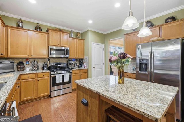 206 Providence Walk Court, Canton, GA 30114