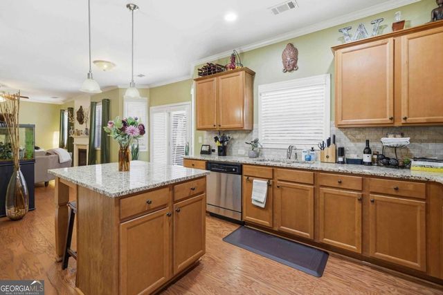 206 Providence Walk Court, Canton, GA 30114