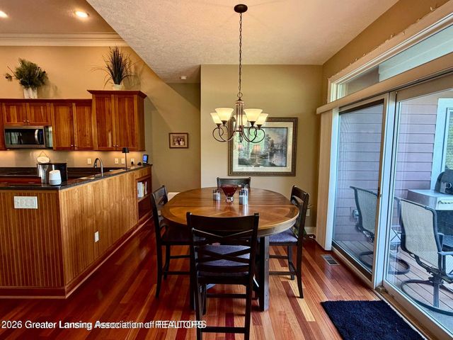 6271 Fenwick Court, East Lansing, MI 48823