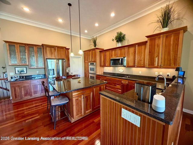 6271 Fenwick Court, East Lansing, MI 48823