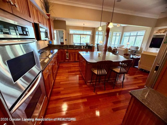 6271 Fenwick Court, East Lansing, MI 48823