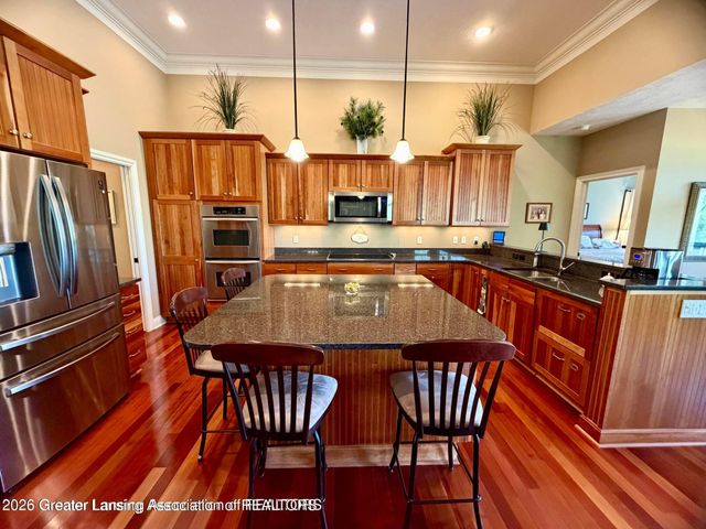 6271 Fenwick Court, East Lansing, MI 48823