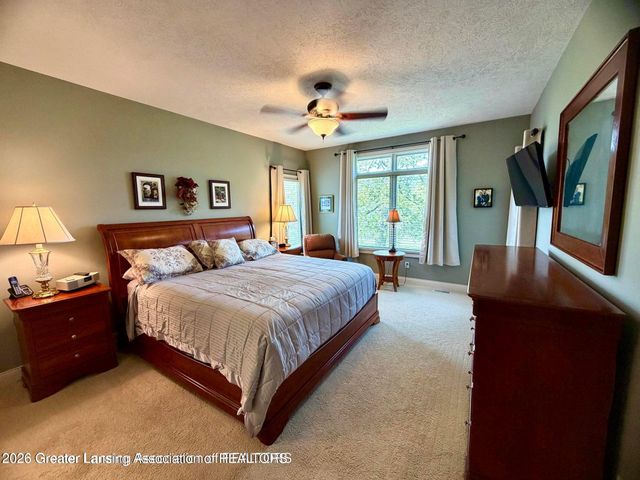 6271 Fenwick Court, East Lansing, MI 48823