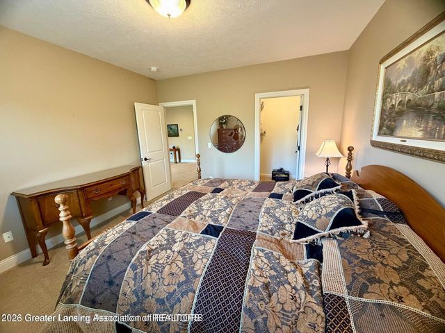 6271 Fenwick Court, East Lansing, MI 48823