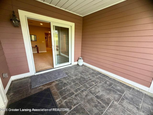 6271 Fenwick Court, East Lansing, MI 48823