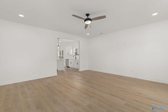 21246 Scuttle Street, Athens, AL 35611