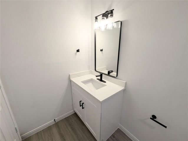2911 Huckleberry Lane A, Pasadena, TX 77502