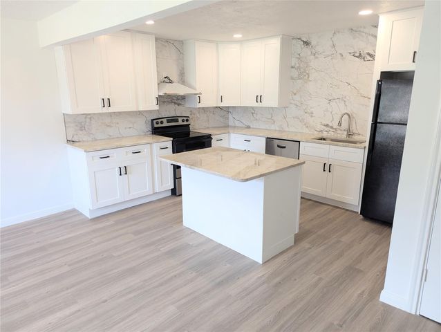 2911 Huckleberry Lane A, Pasadena, TX 77502