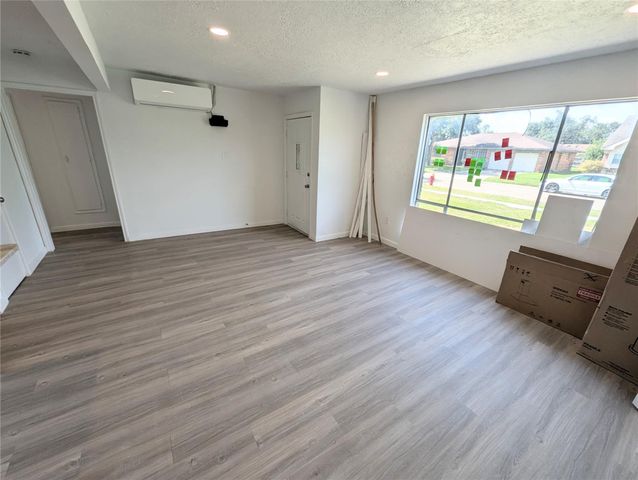 2911 Huckleberry Lane A, Pasadena, TX 77502