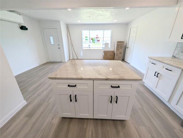 2911 Huckleberry Lane A, Pasadena, TX 77502