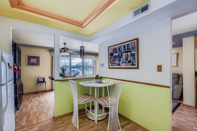 7336 86th Street W 2B, Bridgeview, IL 60455