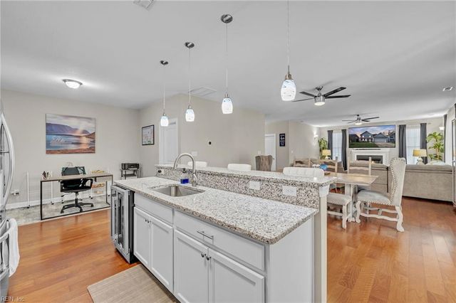 123 Bowman DR, Suffolk, VA 23434