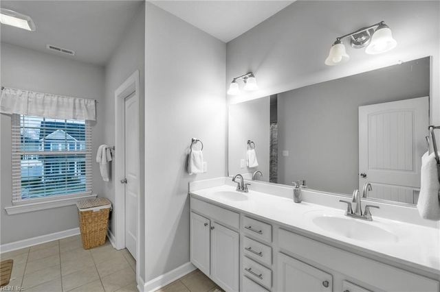 123 Bowman DR, Suffolk, VA 23434
