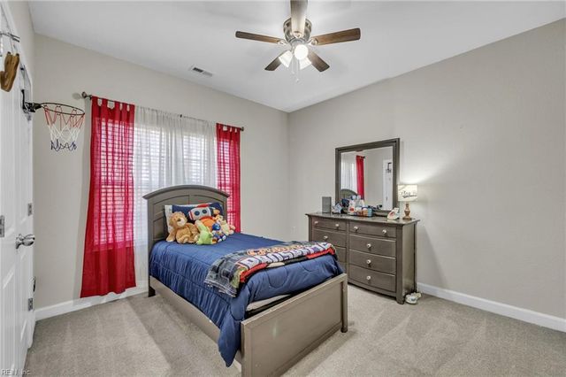 123 Bowman DR, Suffolk, VA 23434