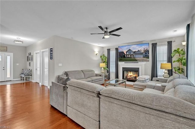 123 Bowman DR, Suffolk, VA 23434