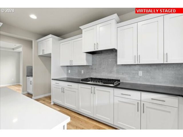 10060 Se VRADENBURG Rd 397, Happy Valley, OR 97086