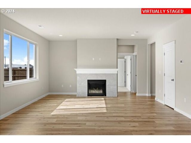 10060 Se VRADENBURG Rd 397, Happy Valley, OR 97086