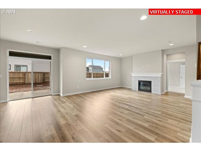 10060 Se VRADENBURG Rd 397, Happy Valley, OR 97086