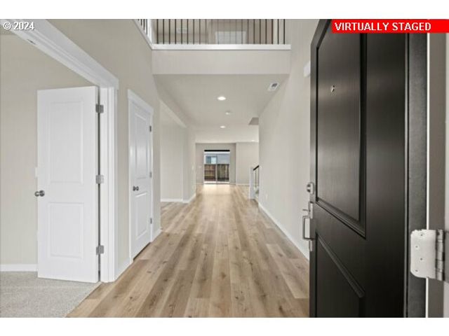 10060 Se VRADENBURG Rd 397, Happy Valley, OR 97086