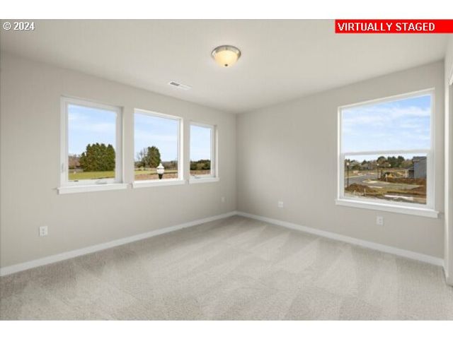 10060 Se VRADENBURG Rd 397, Happy Valley, OR 97086