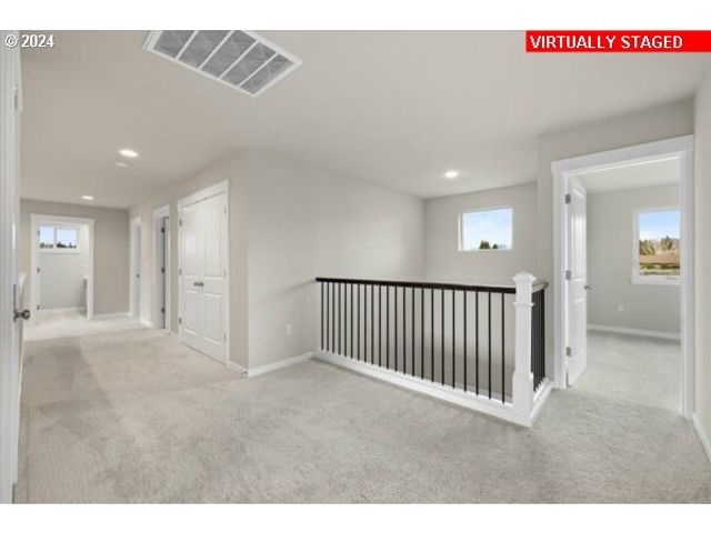 10060 Se VRADENBURG Rd 397, Happy Valley, OR 97086