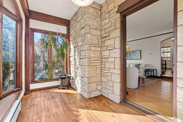 2220 Saint Anthony Parkway, Minneapolis, MN 55418