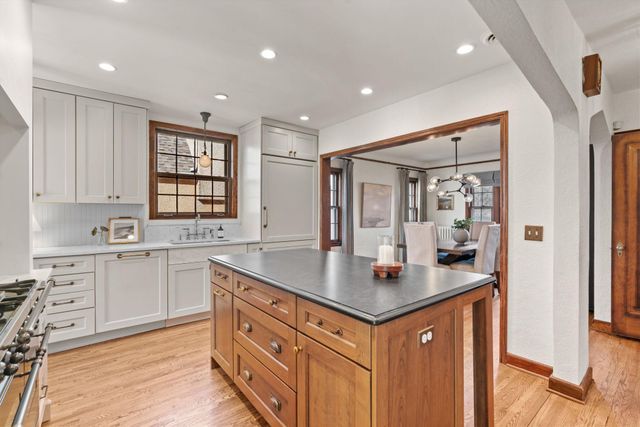 2220 Saint Anthony Parkway, Minneapolis, MN 55418