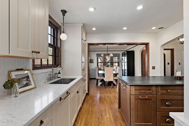 2220 Saint Anthony Parkway, Minneapolis, MN 55418