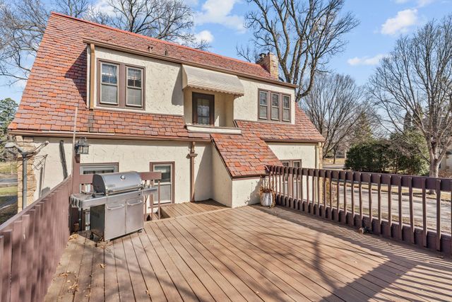 2220 Saint Anthony Parkway, Minneapolis, MN 55418