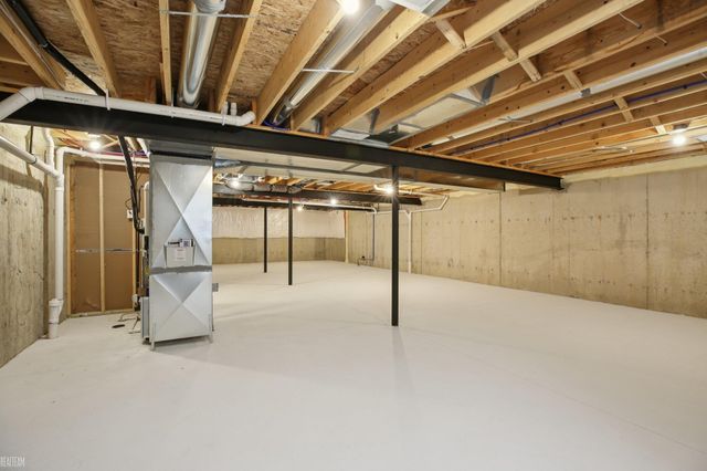 48854 Birmingham Drive, Chesterfield Twp, MI 48047