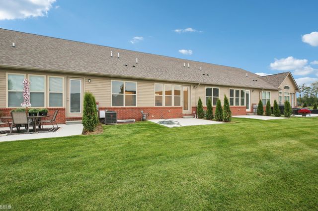 48854 Birmingham Drive, Chesterfield Twp, MI 48047