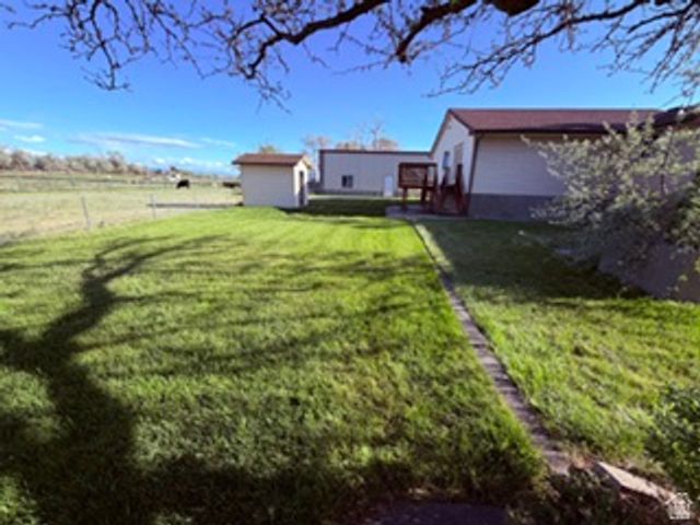 588 N 4500 W, West Point, UT 84015